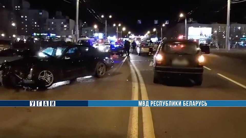 ДТП парализовало движение. Фото: МВД