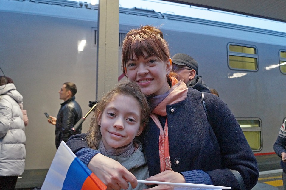 Марина Игнатова приехала с дочерью Дианой в Крым из Москвы Фото: Анастасия ЖУКОВА