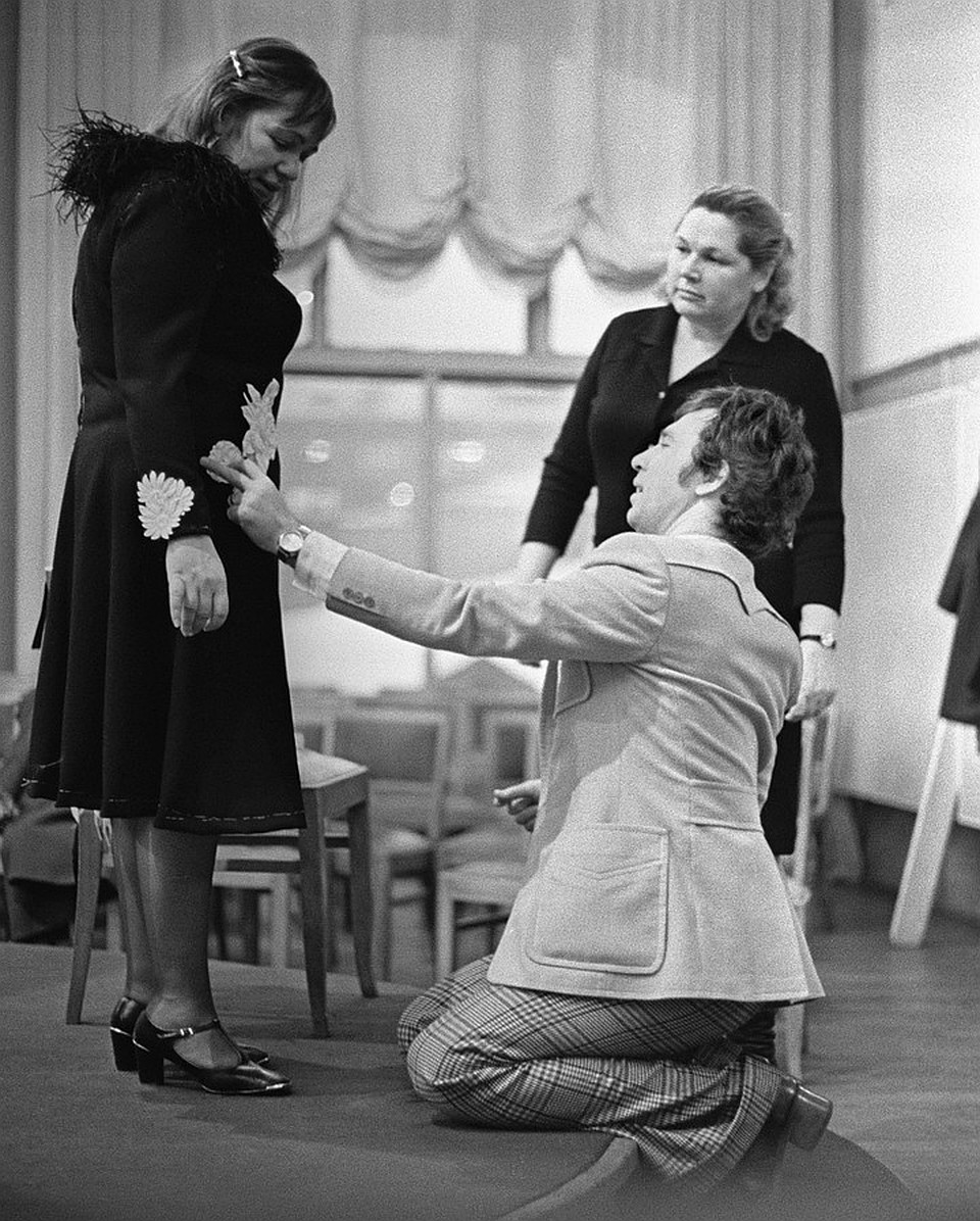 Галина Борисовна Волчек и модельер Вячеслав Зайцев. 1968 год Фото: РИА Новости