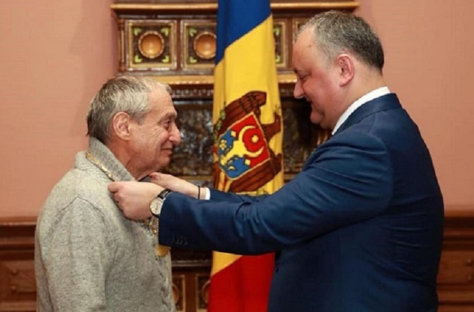 Юрия Аркадьевича Хармелина поздравил президент Молдовы Игорь Додон. Фото: соцсети