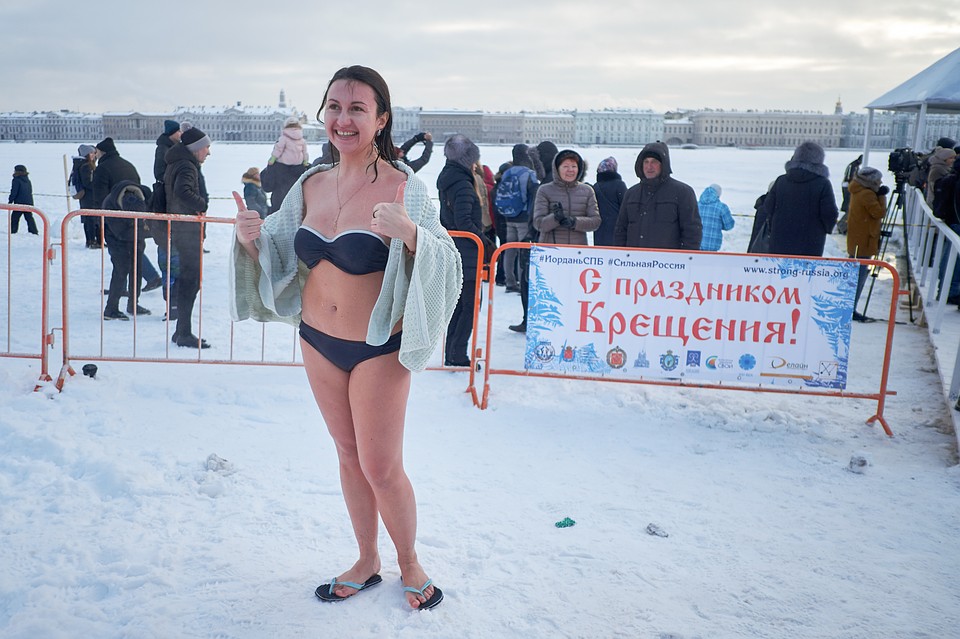 Крещенские купания, конечно, никто скорее всего отменять не будет, но пройдут они совершенно не так, как в прошлом году. Фото: Артем КИЛЬКИН
