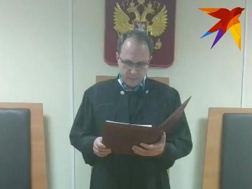 Судья Никита Вдовин огласил решение - арест на два месяца Фото: Александр Уриевский