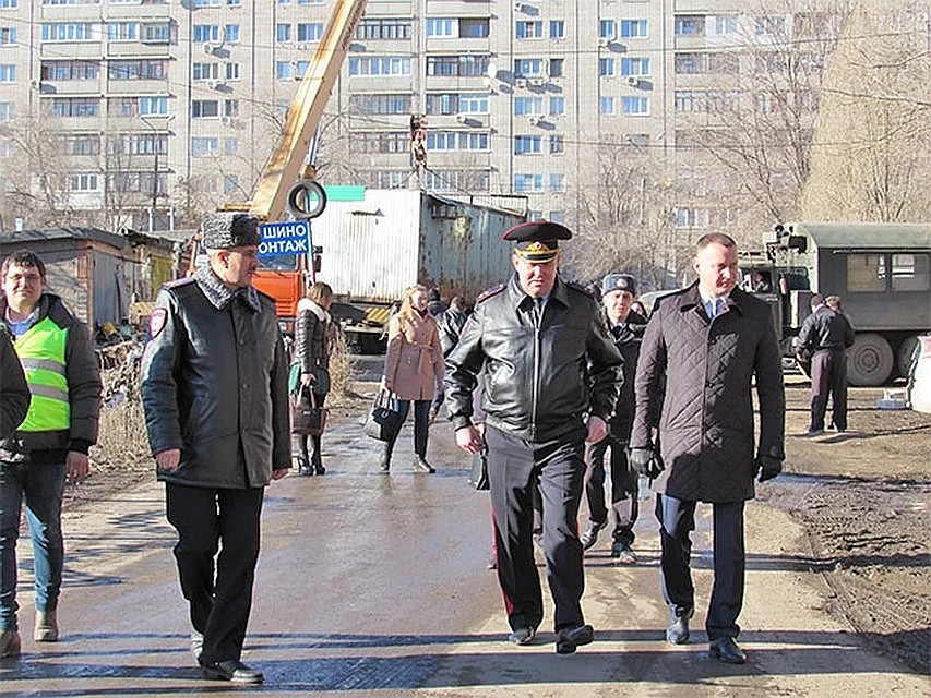 Солодовников лично сносил ларьки с алкоголем Фото: Из архива "КП".