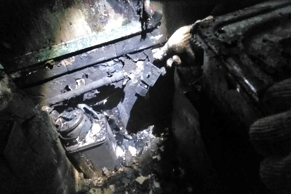 Возгорание началось от газового счетчика, установленного накануне газовиками сторонней фирмы.