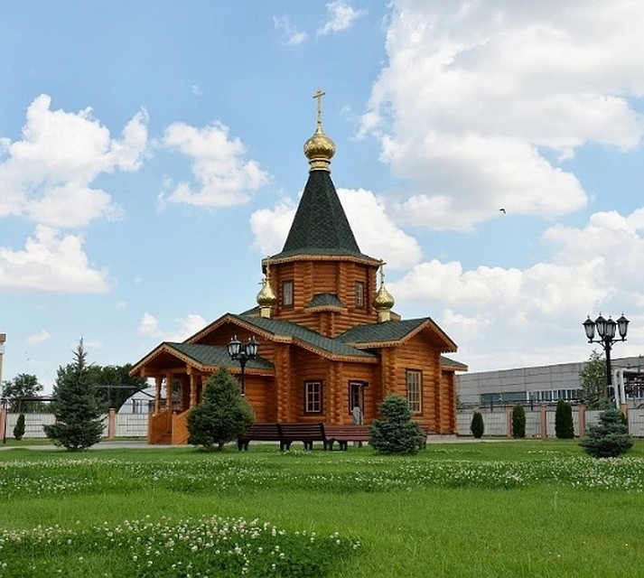 За благотворительность и поддержку инициатив РПЦ Андрей Григорьевич Гурьев удостоен высоких наград Русской Православной Церкви. Фото Владимира Сонина
