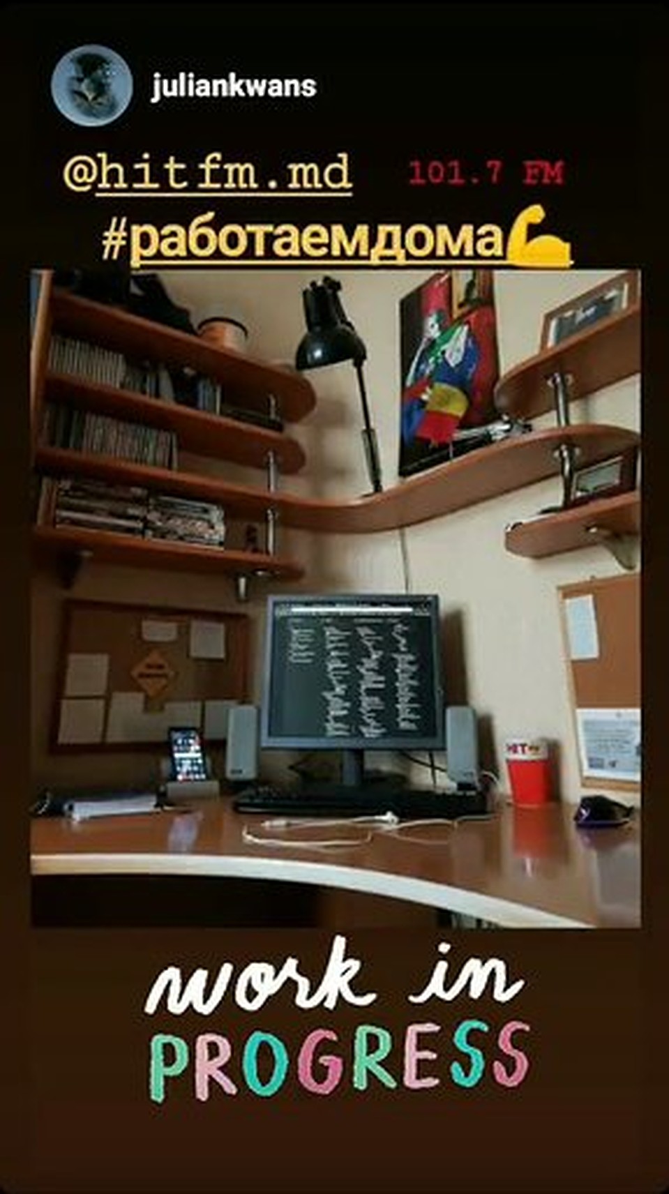 Правильный и нужный флешмоб! (Фото: HIT FM).