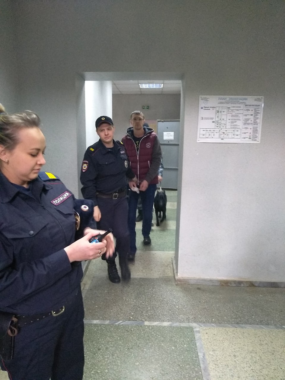 В зал суда Вячеслава Попова доставили под конвоем. Фото: Лениский суд Екатеринбурга