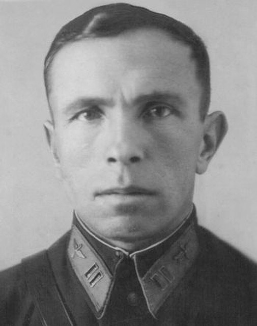 Константин Абухов.