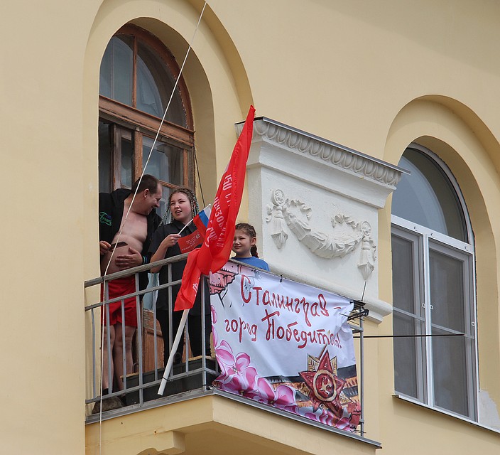 Многие волгоградцы дисциплинированно остались дома. И встречали праздник во всем домашнем. Фото: Екатерина СИМОХИНА