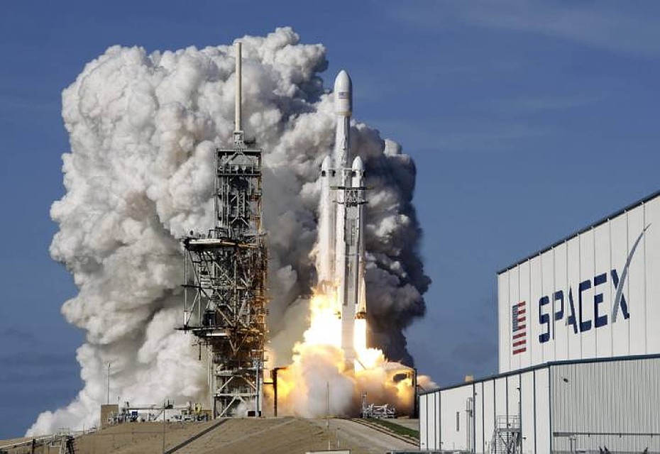 Ракета Falcon 9: она уже доставляла на орбиту полезную нагрузку.