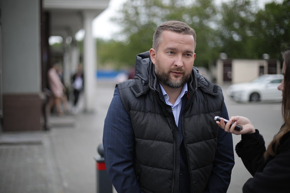 На пикете присутствовал потенциальный кандидат в президенты бизнесмен Сергей Черечень Фото: Святослав ЗОРКИЙ
