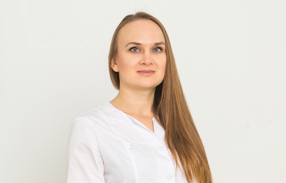 Гневашева Юлия Николаевна, врач-флеболог, сосудистый хирург медицинского центра «НаноМед».