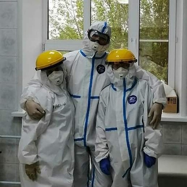 Врачи 20-й больницы Фото: vk.com/shtabkrskstate