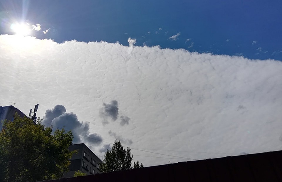 Опубликованы фотографии необычных облаков над Нижним Новгородом. ФОТО: "Нижний Новгород. Без цензуры"