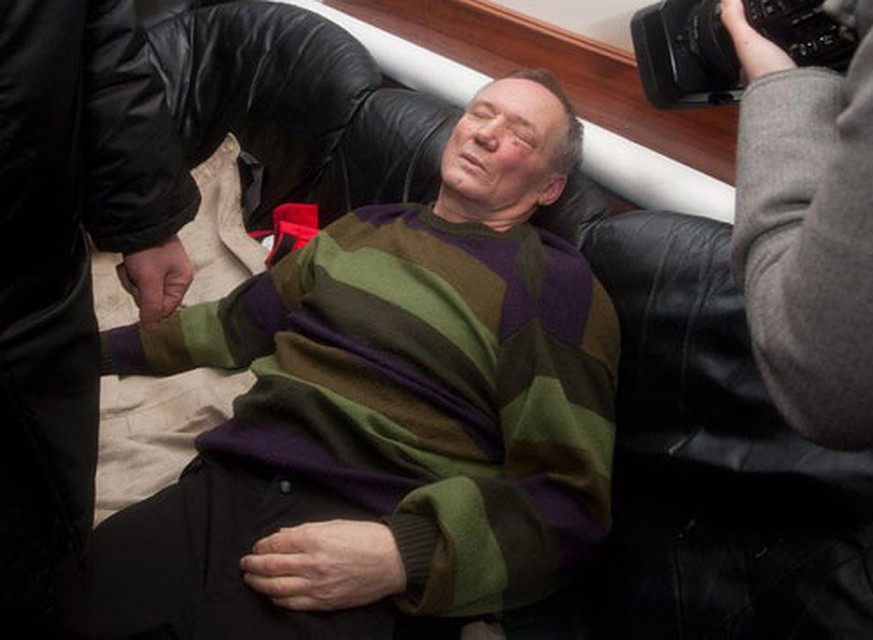 Владимир Некляев доставлен в больницу.