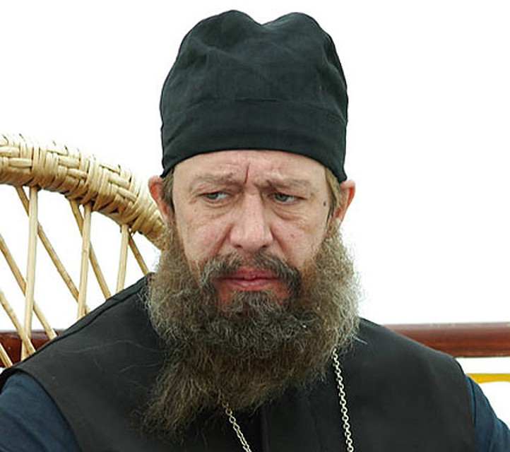 ... «Дне выборов» - попа-затейника.