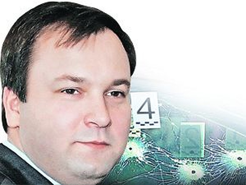 В последнее время Душко видели с пухлой папкой: возможно, это был компромат на его противников. Фото: РИА Новости