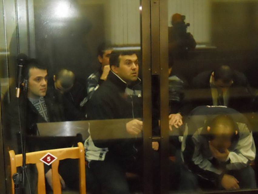 На скамье подсудимых - 10 уроженцев Ингушетии обвиняемых в подрыве "Невского экспресса" Фото: Алексей КОСОРУКОВ