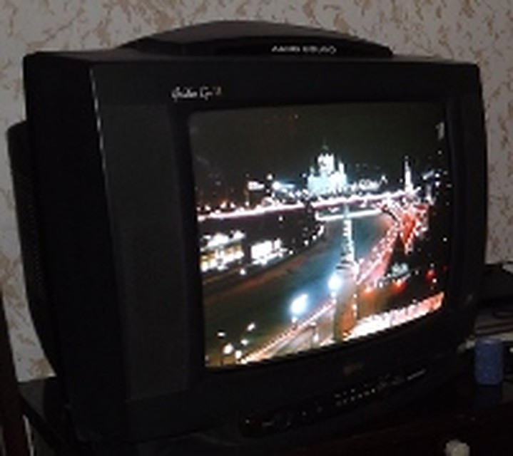 Не спешите нести старые телевизоры на помойку