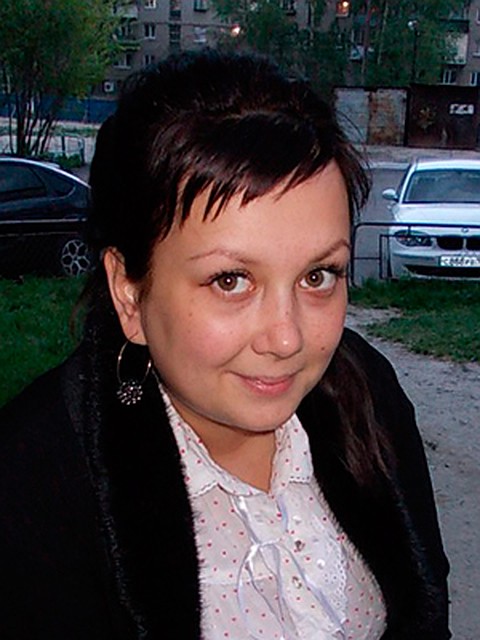 Маевская Оксана Александровна –19.06.1989г.р., парикмахер.