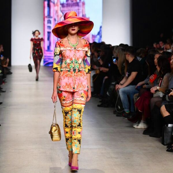 Неделя моды Mercedes-Benz Fashion Week