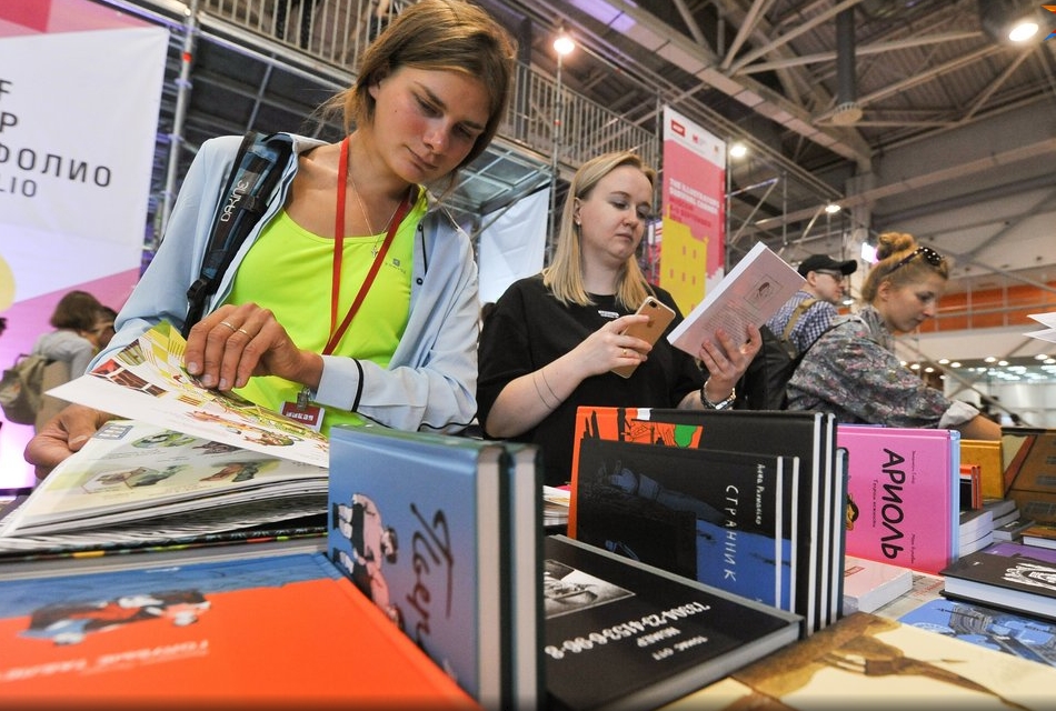 Онлайн-встреча с Фредериком Бегбедером пройдет на Московской книжной ярмарке