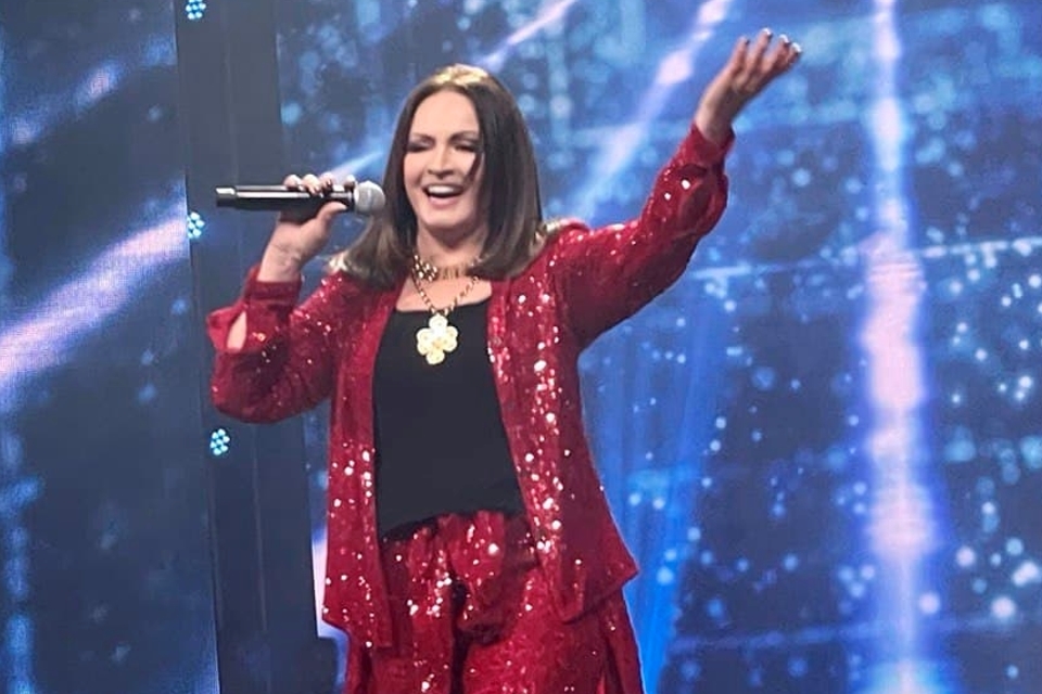 София Ротару появилась на публике на фоне слухов о болезни: певице не удалось скрыть дрожащие руки