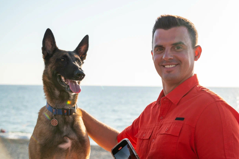 Фильм «Тур с Иванушками» (2024): тополиный пух, жара и солисты культовой группы