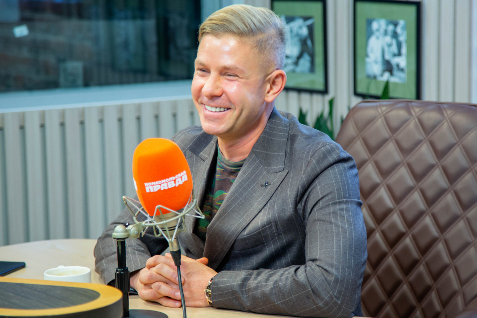 Митя Фомин рассказал, как к нему попала песня «Клавдия» группы «Моральный кодекс»