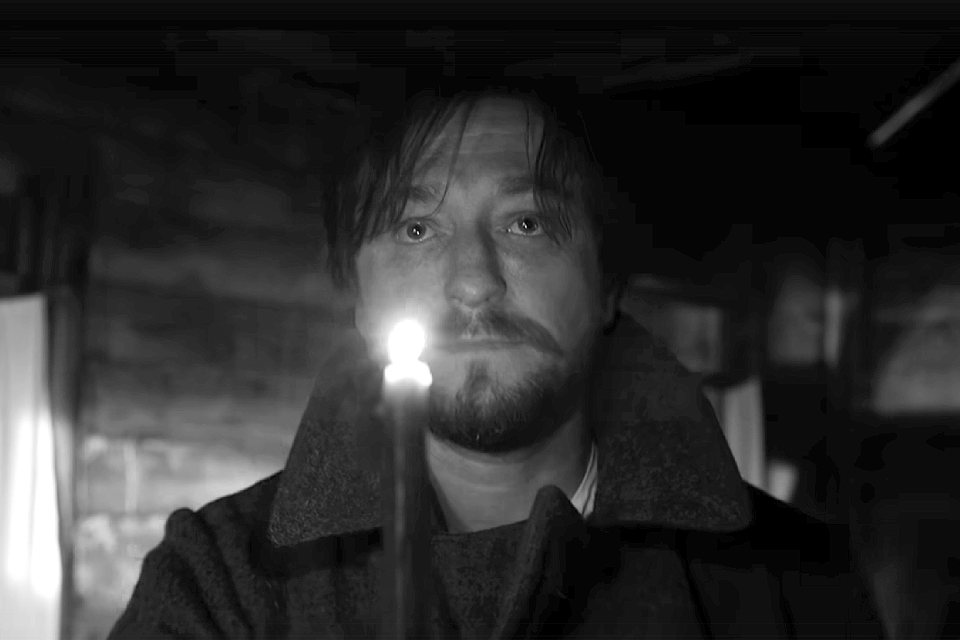 Фильм «Искупление» (2025): черно-белый мистический триллер с Сергеем Безруковым и рэпером Хаски