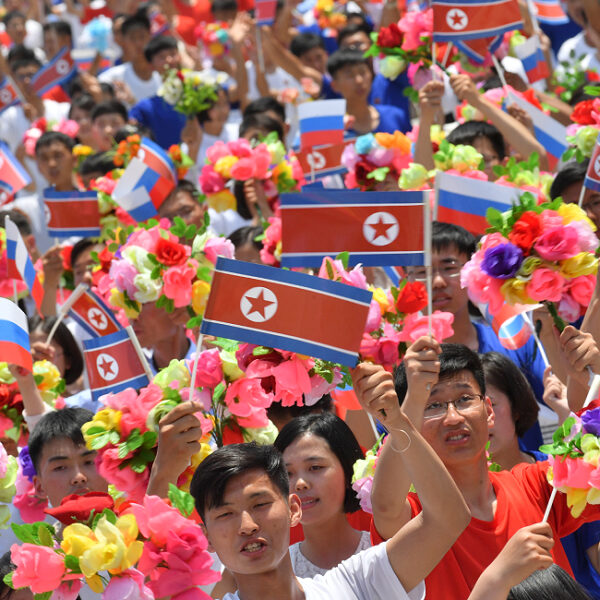 Выставка «КНДР. Страна великого народа» в музее декоративного искусства