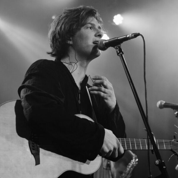 Концерт группы «Бонд с кнопкой»