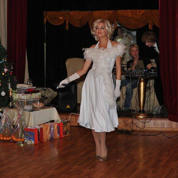 Новогодние корпоративы в Санкт-Петербурге