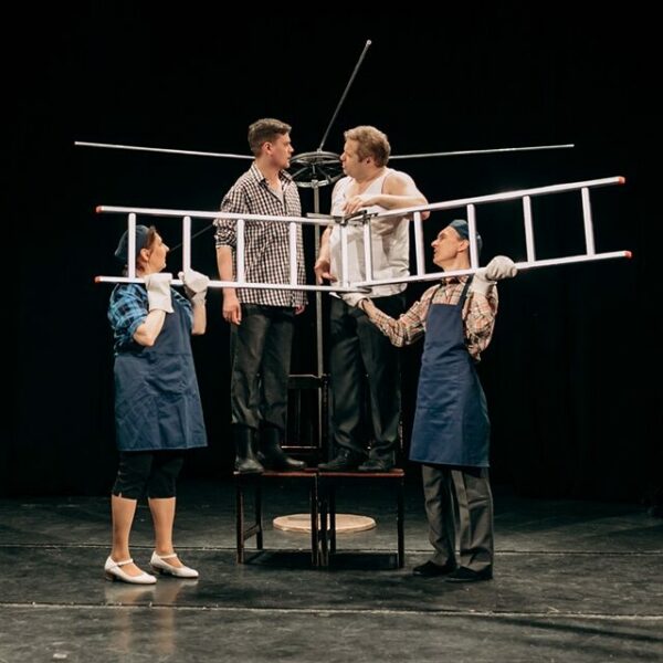 Спектакль «Восхитительные истории парикмахера Наконечникова»