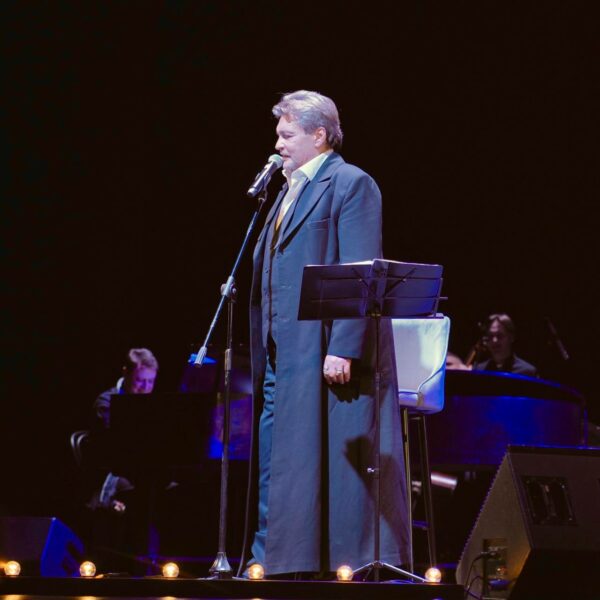 Спектакль «Александр Домогаров. Вертинский»