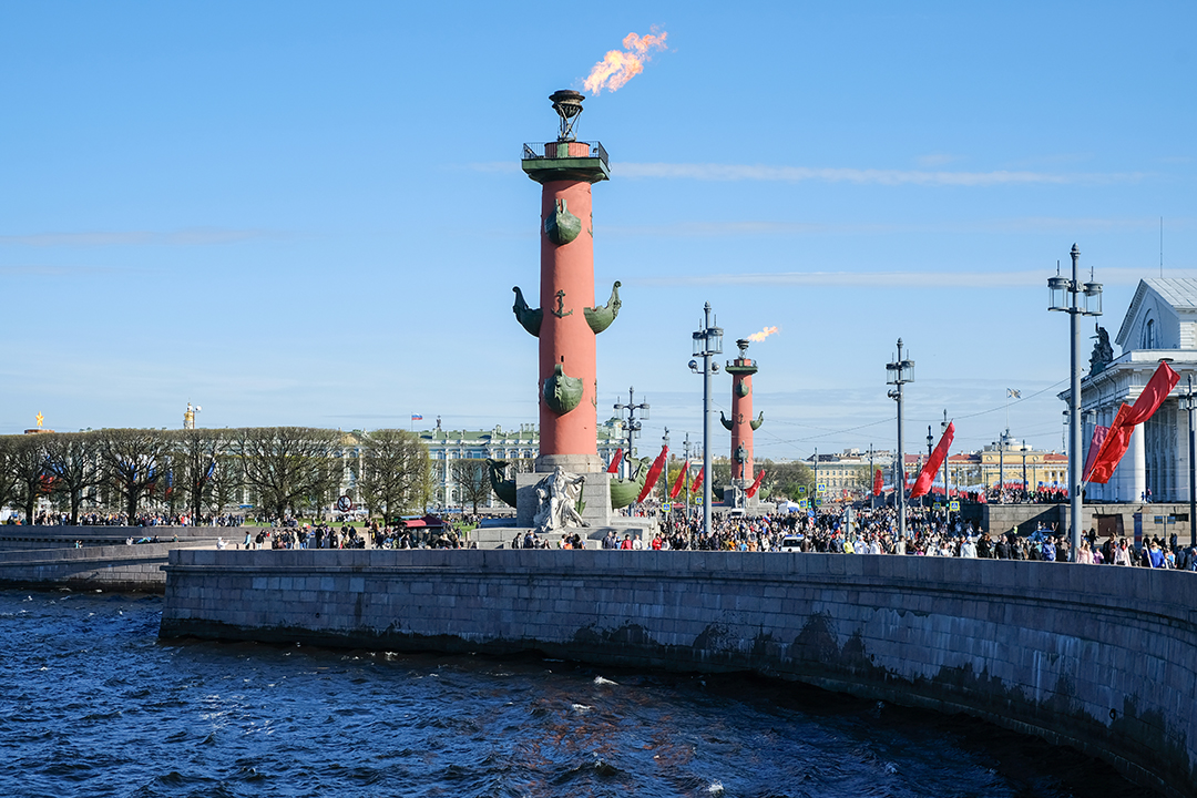 ростральные-колонны_AKIL3980-1 ростральные-колонны_AKIL3980-1