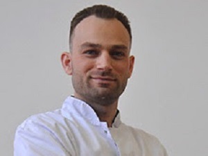Александр Плеханов