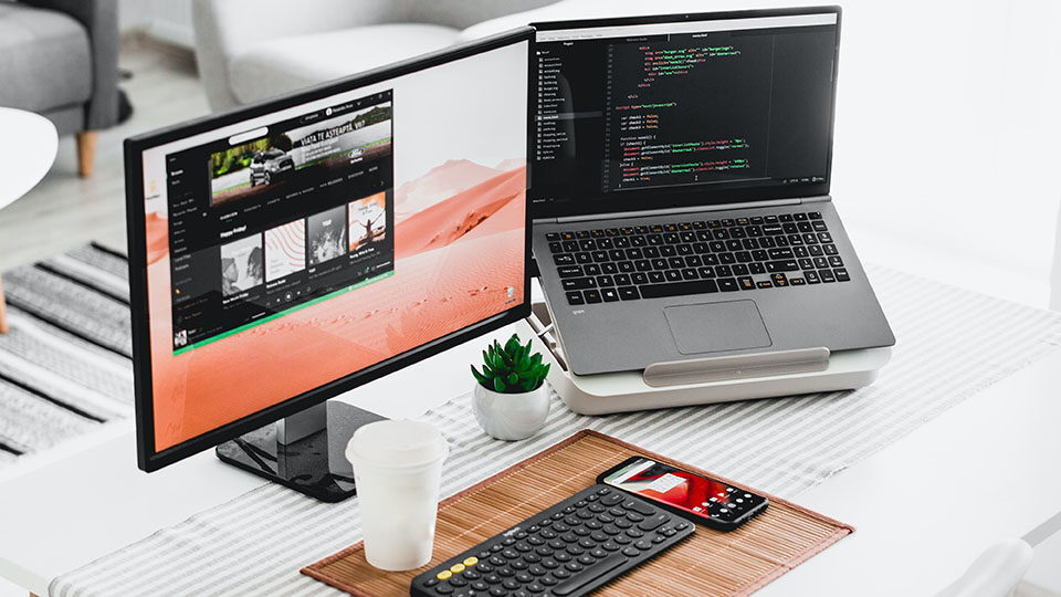 11 лучших мониторов для офиса в 2025 году