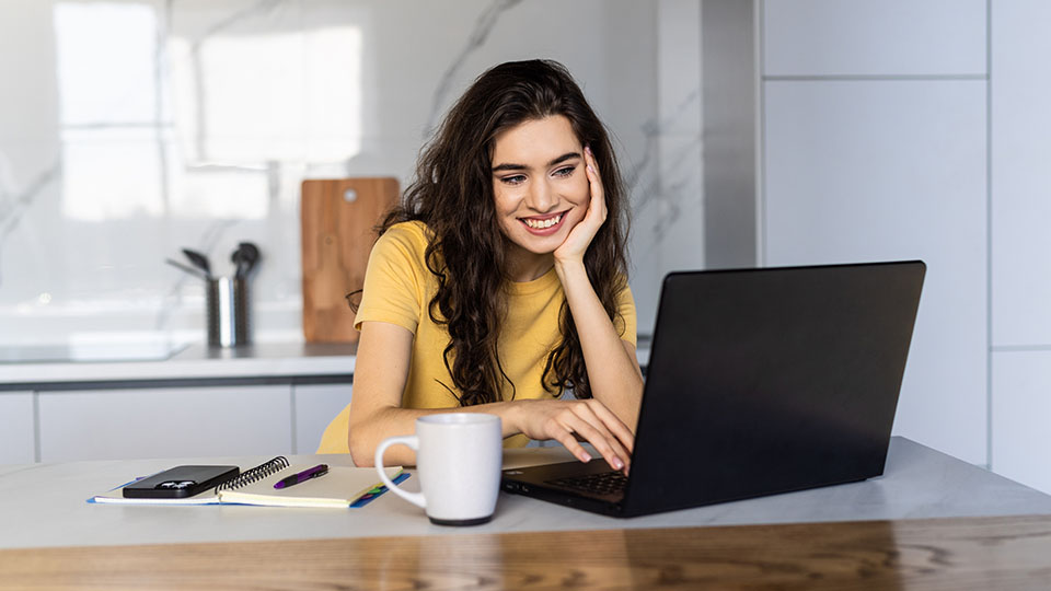 11 лучших бюджетных игровых ноутбуков в 2025 году