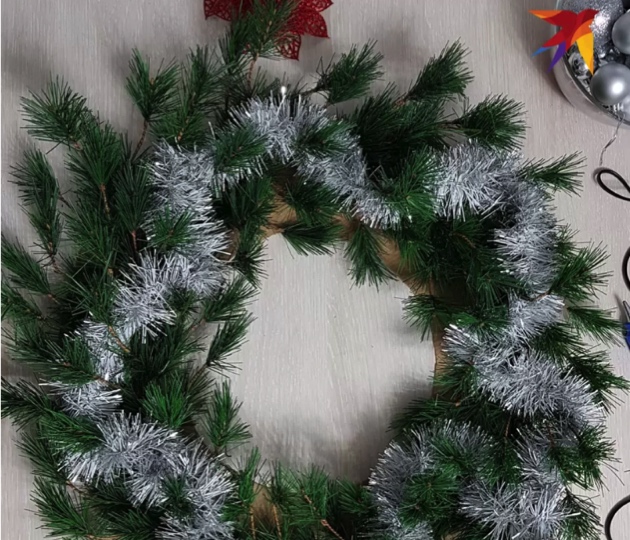 novogodnij-venok-svoimi-rukami-5 novogodnij-venok-svoimi-rukami-5