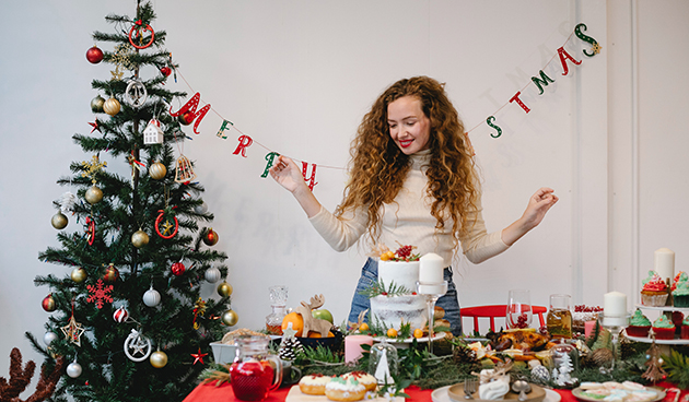 Поздравления с Новым годом женщине