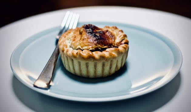 Тарталетки с грибами и курицей