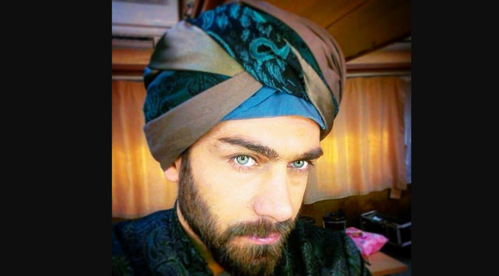 Актер «Великолепного Века» Аднан Коч приговорен к 16 годам и 8 месяцам тюрьмы