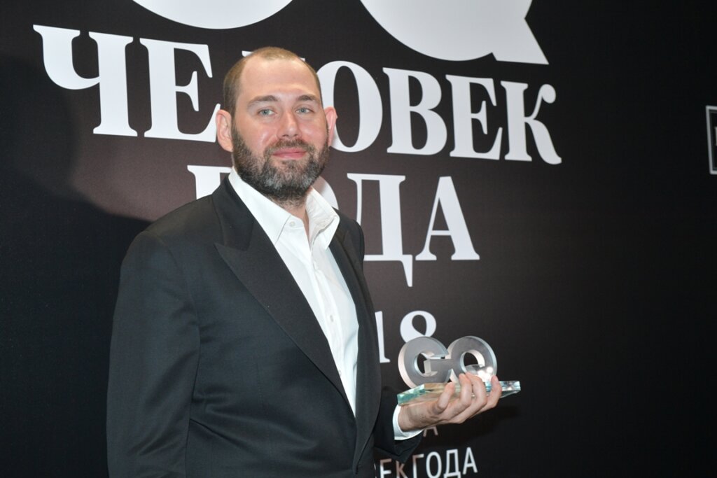 Создатель «Домашнего ареста» Семен Слепаков выпустил сериал про пандемию