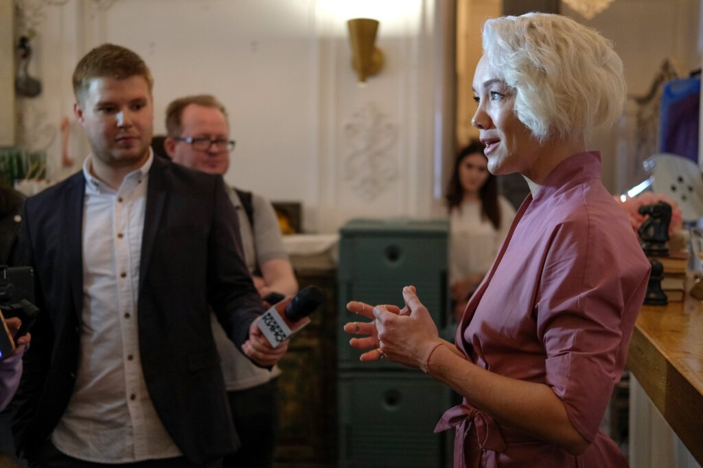 Дарья Мороз снимается в новой эротической драме