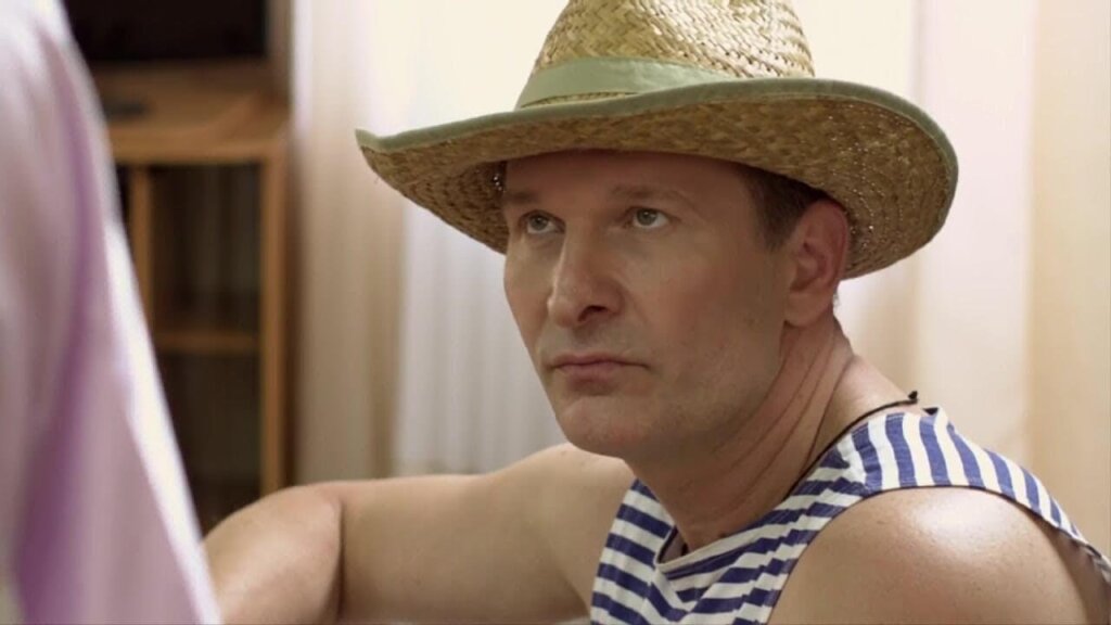 Добронравов озвучил примерные сроки выхода «Сватов»