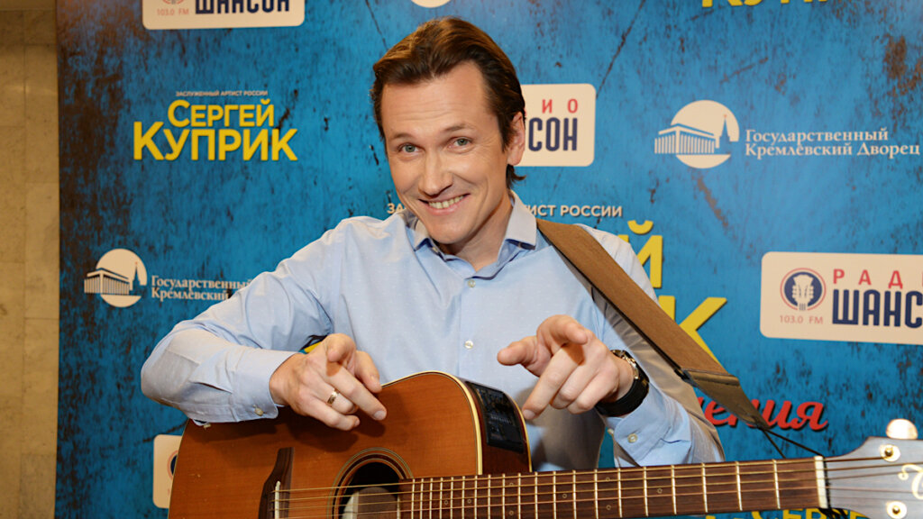 Звезда «Уральских пельменей» Мясников показал редкий кадр со своей свадьбы и рассказал о студенческой бедности