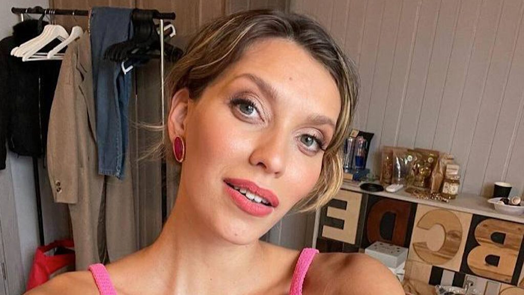 Регина Тодоренко улетела с Бали рожать в Канаду