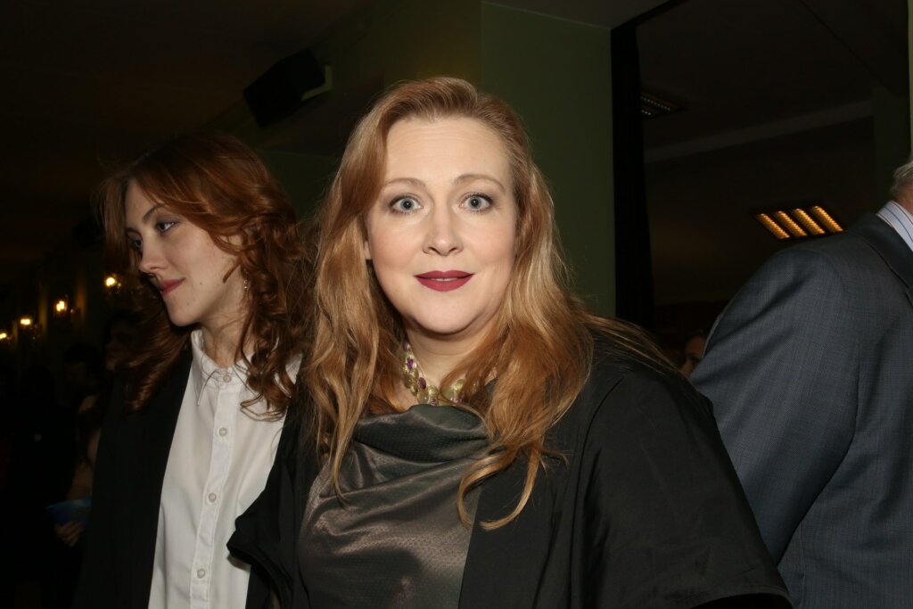 Новости шоу-бизнеса: изменившаяся до неузнаваемости Тодоренко, возвращение скандальной Ауг в Россию и кричащая от ужаса Федосеева-Шукшина