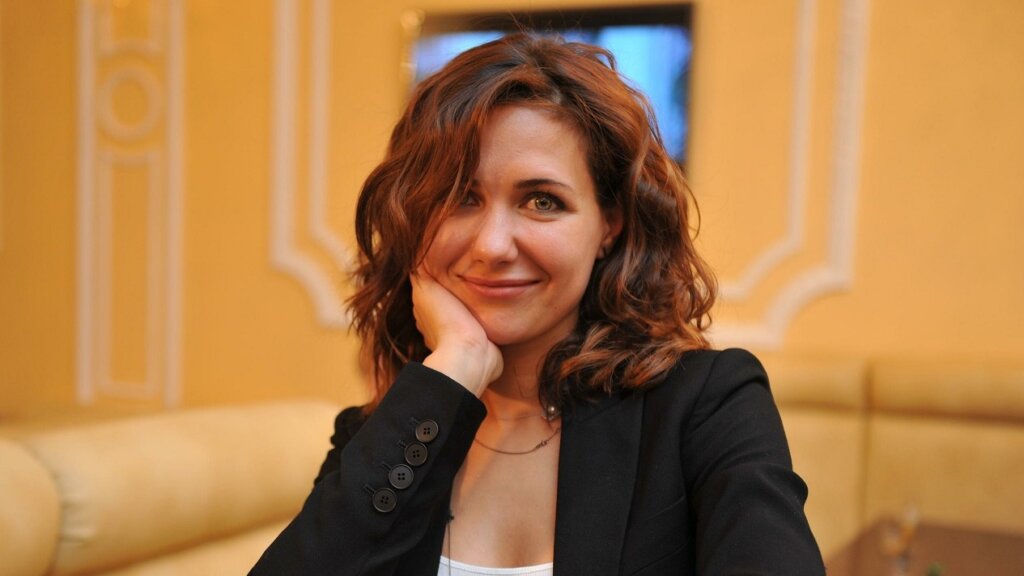 Красавица Екатерина Климова в платье невесты сразила наповал